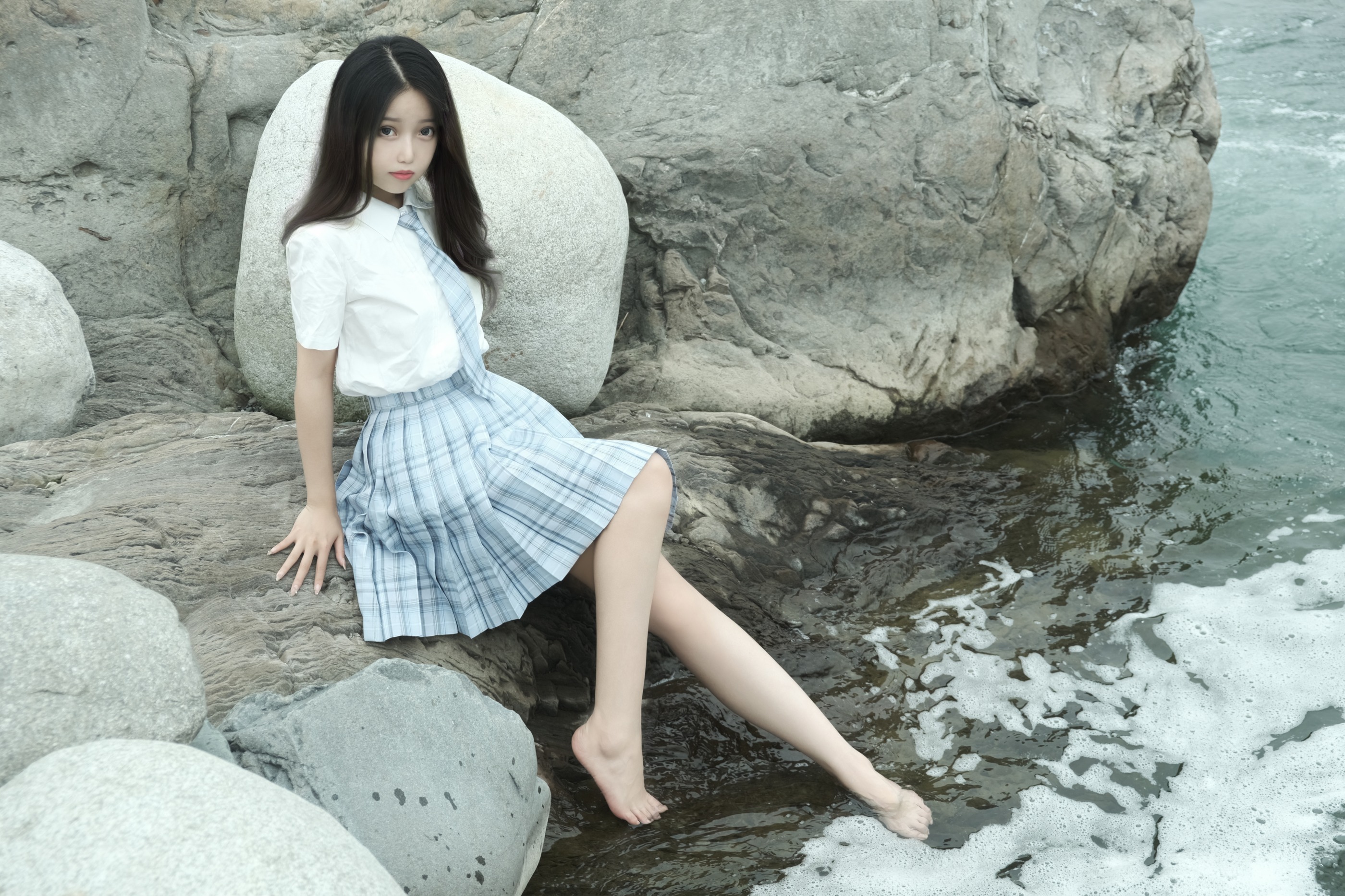 图片[1]-eloise软软 – NO.020 河边JK [58P 375MB]-XikXak